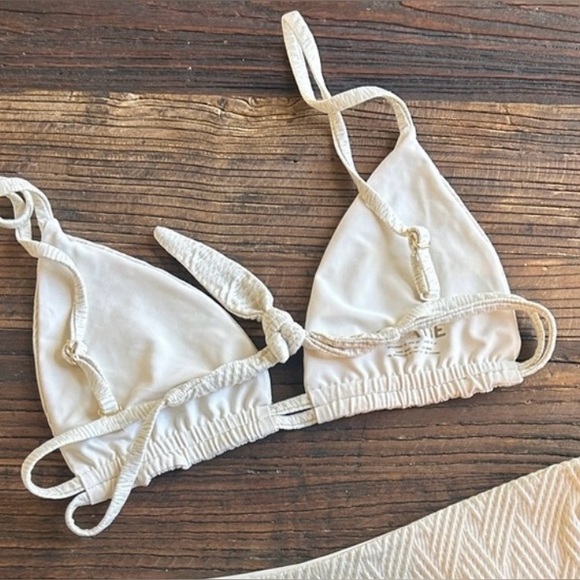 Skatie | ‘Cairo’ Ivory and Gold Bikini TOP ONLY  L - Picture 2 of 7